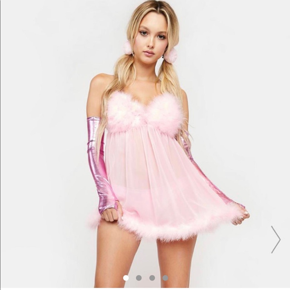 ISO-FEMBOT COSTUME LOOKING FOR AN XS OR S
